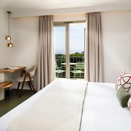 Hotel Du Parc Cavalaire Sur Mer 4* Cavalaire-sur-Mer