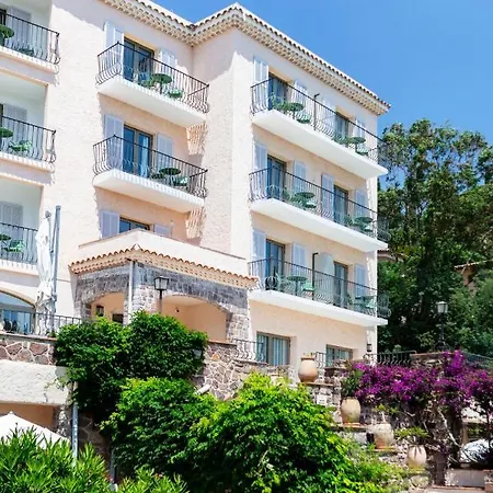 Hotel Hotel Du Parc Cavalaire Sur Mer 4*