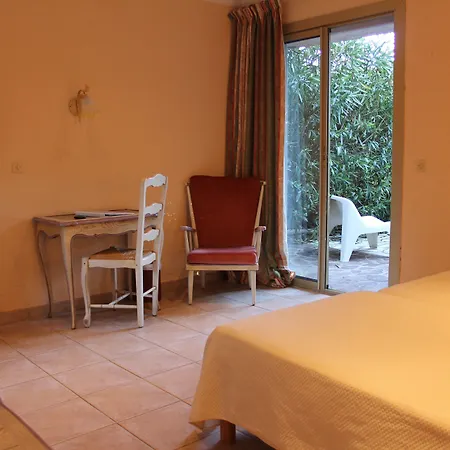 ホテル Du Parc Sur