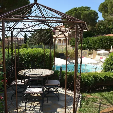 Du Parc Sur キャバレール・シュル・メール