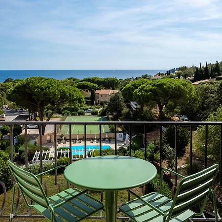 Du Parc 4*
