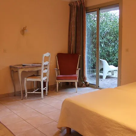 Hotel Hotel Du Parc Cavalaire Sur Mer 4*