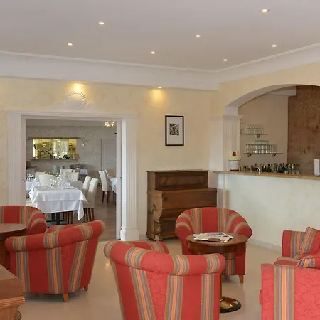 Hotel Hotel Du Parc Cavalaire Sur Mer 4*