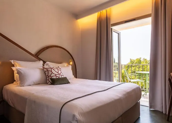 Du Parc Sur 4* Cavalaire-sur-Mer