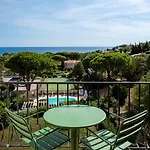 Du Parc Sur 4*