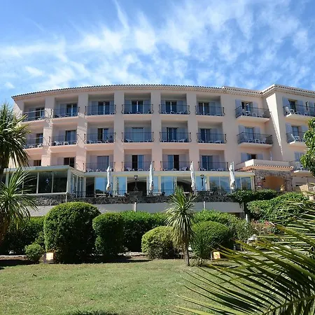 Hotel Du Parc Cavalaire Sur Mer 4* كافالير سور مير