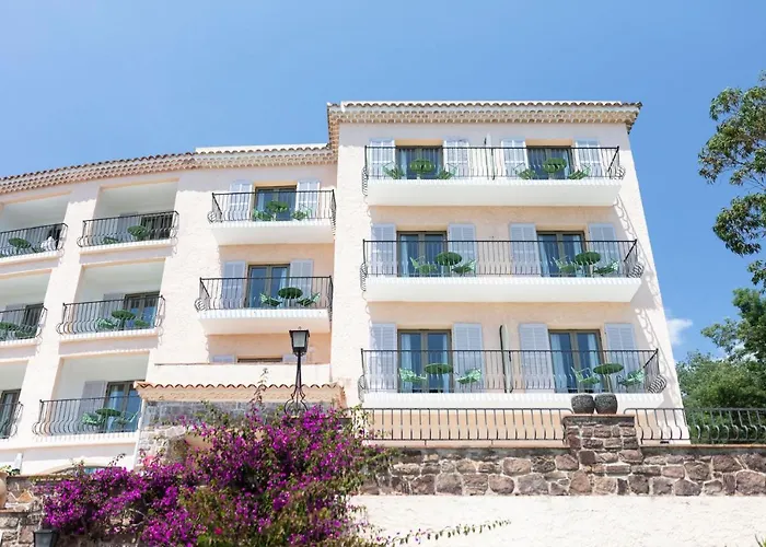 ホテル Du Parc Sur 4*
