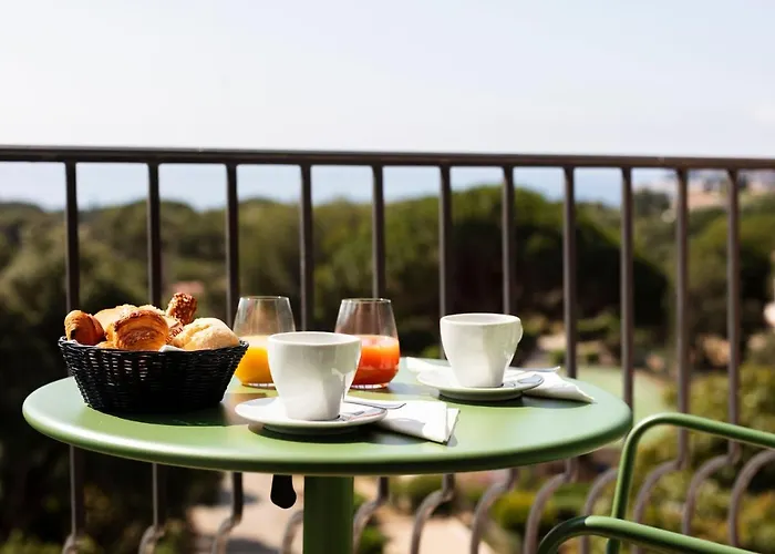 ホテル Du Parc Sur 4*