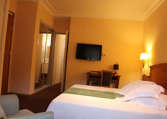 Du Parc Sur ホテル 4*