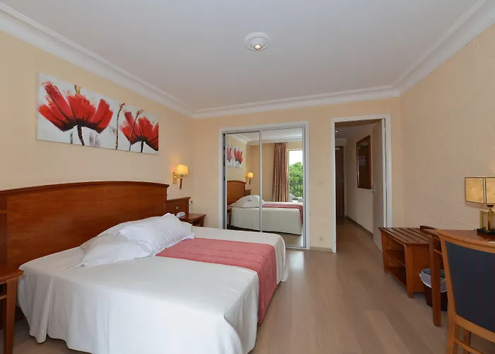 Du Parc Sur 4*
