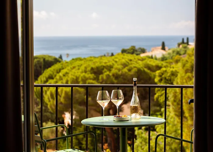 ホテル Du Parc Sur 4*